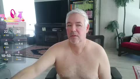 Snapshot of fullastars chatting on February 13, 2:35 pm fullastars online show from February 13, 2:35 pm