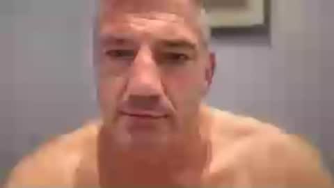 Snapshot of fullback_15 chatting on June 21, 8:17 am fullback_15 online show from June 21, 8:17 am