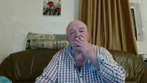 fullballs6 online show from March 23, 2:48 am