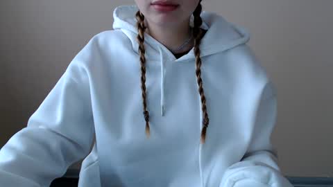 Emma online show from July 10, 6:07 am