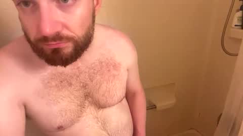 Snapshot of funfcker34 chatting on November 4, 4:33 am Curious guy showing off online show from November 4, 4:33 am
