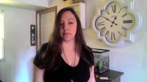 Linnys Palace online show from September 16, 4:52 pm