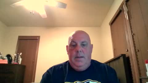 Snapshot of funguywi45 chatting on May 19, 9:37 am funguywi45 online show from May 19, 9:37 am
