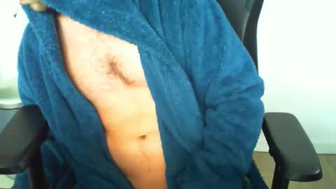 YWhiteNiceMan online show from September 24, 9:34 am