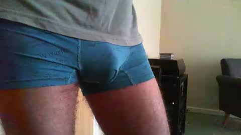 Snapshot of funslimguy chatting on April 26, 6:38 pm Funslimguy online show from April 26, 6:38 pm
