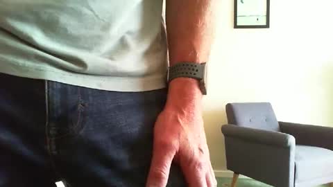 Snapshot of funslimguy chatting on May 15, 10:11 am Funslimguy online show from May 15, 10:11 am