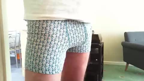 Snapshot of funslimguy chatting on June 2, 2:41 pm Funslimguy online show from June 2, 2:41 pm