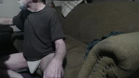 Snapshot of futch1050 chatting on December 8, 3:56 pm Futch1950 online show from December 8, 3:56 pm