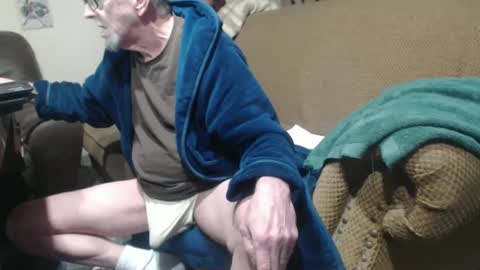 Snapshot of futch1050 chatting on January 23, 8:24 pm Futch1950 online show from January 23, 8:24 pm