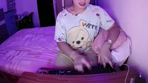 future_bride online show from December 18, 1:11 am