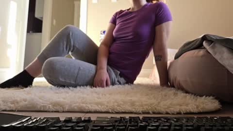 Snapshot of fuxkme_jen chatting on December 2, 2:30 pm fuxkme_jen online show from December 2, 2:30 pm