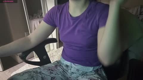 Snapshot of fuxkme_jen chatting on December 30, 8:25 pm fuxkme_jen online show from December 30, 8:25 pm