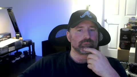 Snapshot of fuzz69_ chatting on May 19, 1:11 am fuzz69_ online show from May 19, 1:11 am