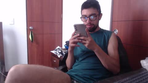 andrew online show from February 24, 6:04 pm