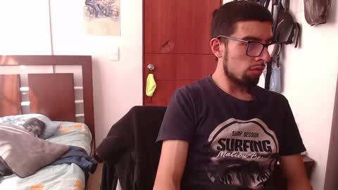 andrew online show from April 22, 7:04 pm