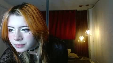Snapshot of fyreandfox_ chatting on May 9, 8:58 pm FIRE AND FOX online show from May 9, 8:58 pm