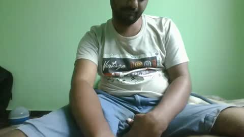 Snapshot of g0lu_ chatting on December 11, 7:53 am Nunnu online show from December 11, 7:53 am