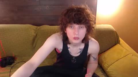 Ian online show from February 18, 11:33 pm