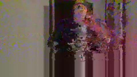 Snapshot of g632388 chatting on February 2, 5:55 pm g632388 online show from February 2, 5:55 pm