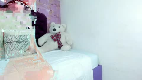 Gaby Fox online show from April 17, 10:02 pm