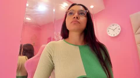 Snapshot of gabby_monroe chatting on July 9, 12:20 pm Gabby online show from July 9, 12:20 pm