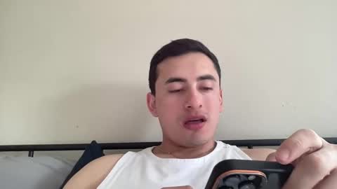 Snapshot of gabog0 chatting on March 14, 7:30 pm gabog0 online show from March 14, 7:30 pm