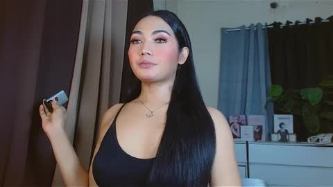 gabriela_deluxe online show from February 12, 11:27 am