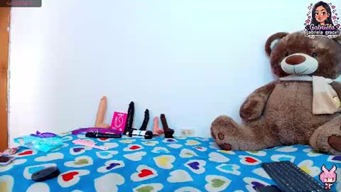 Snapshot of gabriela_grace1 chatting on June 13, 5:00 pm gabriela_grace1 online show from June 13, 5:00 pm