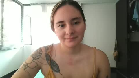 Snapshot of gabriela_miller_2 chatting on June 17, 3:02 pm Gabriela Miller online show from June 17, 3:02 pm