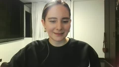 Snapshot of gabriela_miller_2 chatting on June 30, 12:33 am Gabriela Miller online show from June 30, 12:33 am