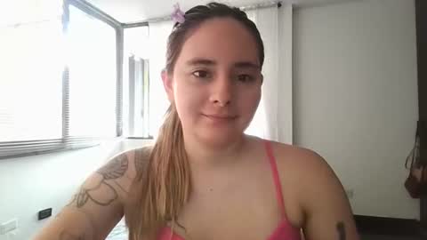 Snapshot of gabriela_miller_2 chatting on July 16, 4:35 pm Gabriela Miller online show from July 16, 4:35 pm