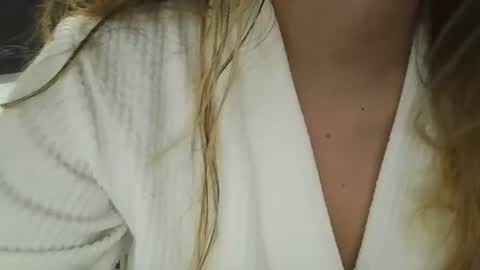Snapshot of gabriela_miller_2 chatting on July 22, 12:46 am Gabriela Miller online show from July 22, 12:46 am