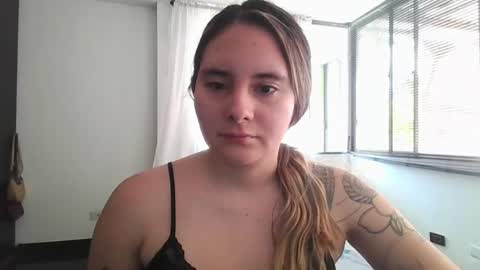 Snapshot of gabriela_miller_2 chatting on July 24, 3:10 pm Gabriela Miller online show from July 24, 3:10 pm