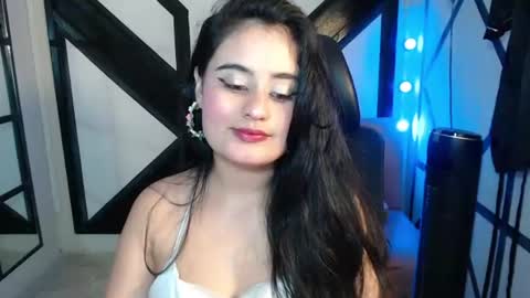 Snapshot of gabriela_tm1 chatting on June 22, 2:14 pm GABRIELA online show from June 22, 2:14 pm