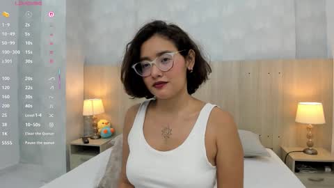 Snapshot of gabriela_vargas chatting on October 10, 3:49 am Gabriela Vargas online show from October 10, 3:49 am