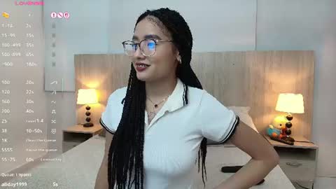 Snapshot of gabriela_vargas chatting on June 23, 2:31 am Gabriela Vargas online show from June 23, 2:31 am