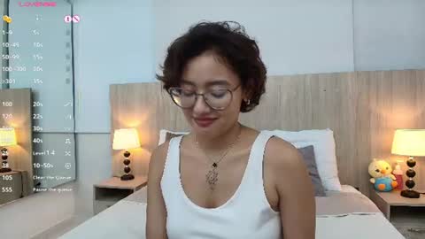 Snapshot of gabriela_vargas chatting on July 7, 6:47 am Gabriela Vargas online show from July 7, 6:47 am