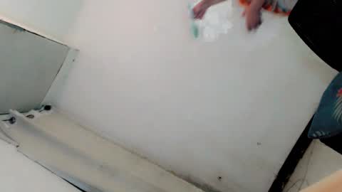 Snapshot of gabrielawantsyou chatting on February 18, 7:10 am GABBY online show from February 18, 7:10 am