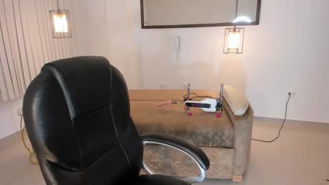 gabriella_evans_ online show from February 20, 6:26 am