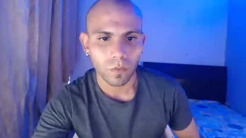 Snapshot of gabrielle_ramirez chatting on January 13, 9:20 pm Gabriel online show from January 13, 9:20 pm