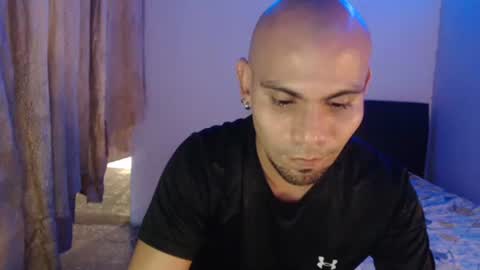 Snapshot of gabrielle_ramirez chatting on January 18, 9:24 pm Gabriel online show from January 18, 9:24 pm