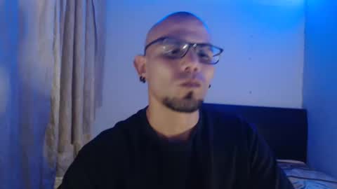 Snapshot of gabrielle_ramirez chatting on January 22, 9:21 pm Gabriel online show from January 22, 9:21 pm