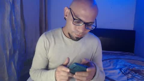 Snapshot of gabrielle_ramirez chatting on January 26, 1:31 am Gabriel online show from January 26, 1:31 am