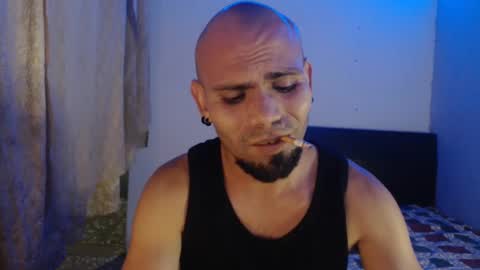 Snapshot of gabrielle_ramirez chatting on February 10, 11:13 pm Gabriel online show from February 10, 11:13 pm