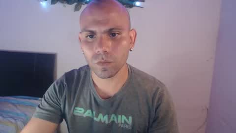 Snapshot of gabrielle_ramirez chatting on September 12, 10:43 pm Gabriel online show from September 12, 10:43 pm