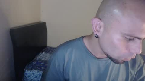 Snapshot of gabrielle_ramirez chatting on June 12, 7:24 pm Gabriel online show from June 12, 7:24 pm