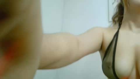 Snapshot of gaby_evans2 chatting on January 19, 4:16 am gabriela online show from January 19, 4:16 am