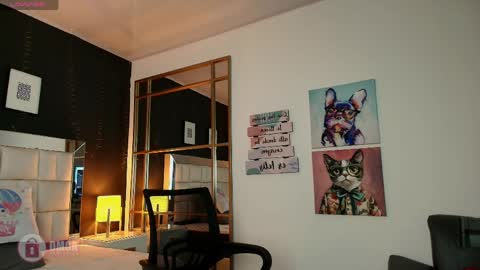 Gaby online show from April 6, 7:04 pm