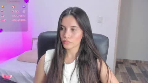 Gabriela online show from March 3, 11:43 pm