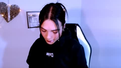 Snapshot of gaby_saikozz chatting on June 5, 5:58 am My name is Gabriela.. nice to meet you thumbs up please its very important to me online show from June 5, 5:58 am